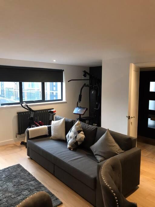 New Town House With *Free Allocated Parking* Apartment Brighton Luaran gambar